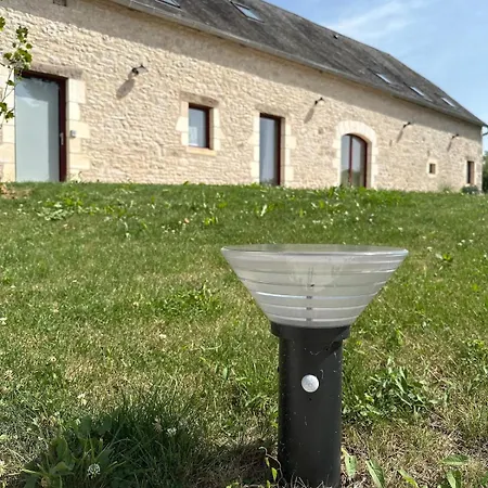 Grange D'antan -jacuzzipiscineclim -cuzance וילה