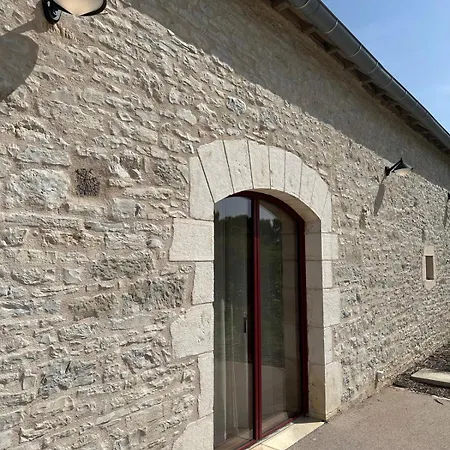 Grange D'antan -jacuzzipiscineclim -cuzance Вилла