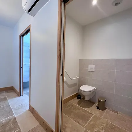 Вилла Grange D'antan -jacuzzipiscineclim -cuzance *